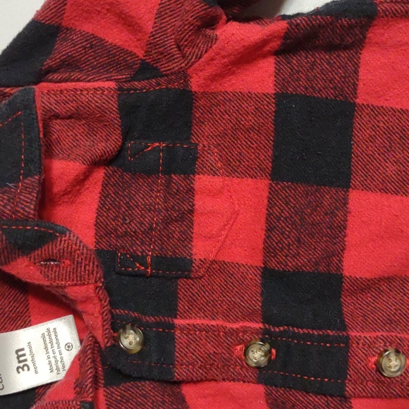 Carter's size 3M long sleeve button down flannel buffalo plaid shirt boys - Picture 3 of 4